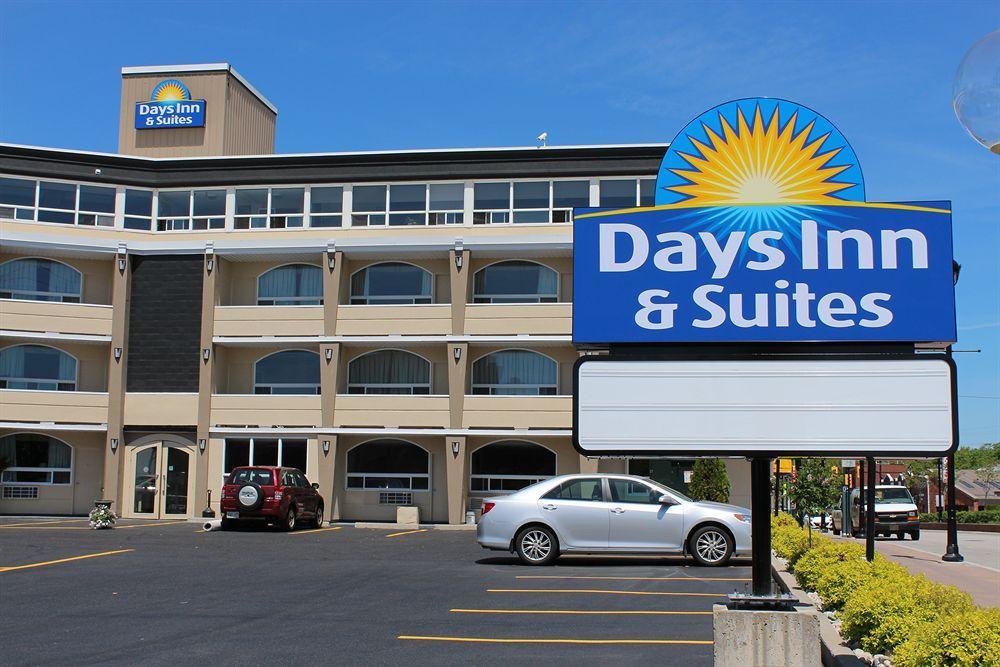 Days Inn & Suites By Wyndham North Bay Downtown Exteriér fotografie