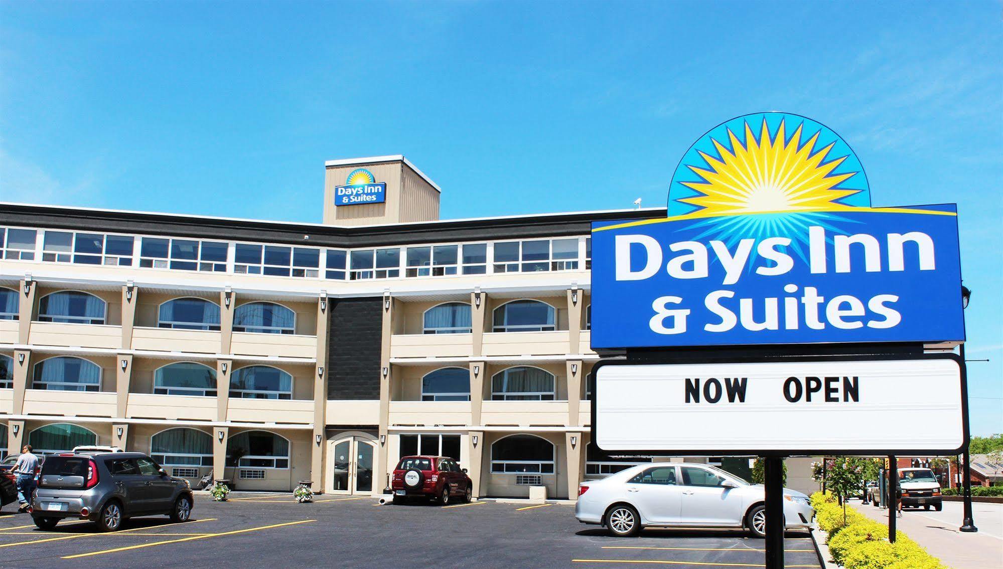 Days Inn & Suites By Wyndham North Bay Downtown Exteriér fotografie