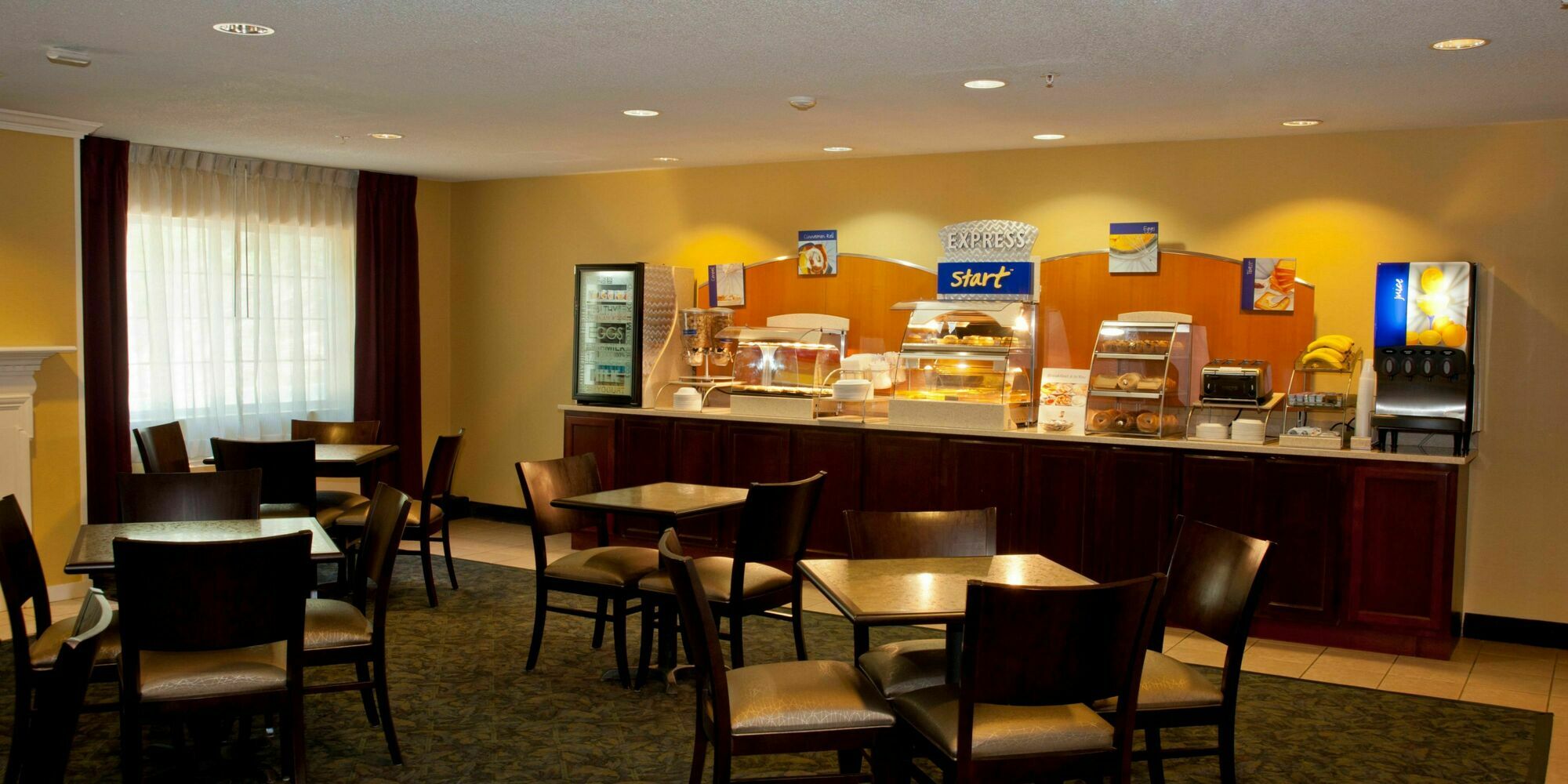 Days Inn & Suites By Wyndham North Bay Downtown Exteriér fotografie